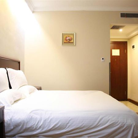 Greentree Inn Beijing Changping District Beiqijia Future Science & Technology City Business Hotel Экстерьер фото
