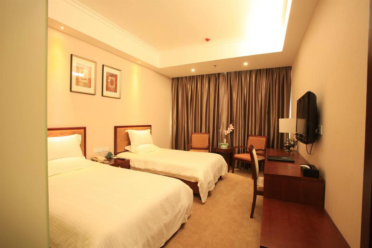 Greentree Inn Beijing Changping District Beiqijia Future Science & Technology City Business Hotel Экстерьер фото